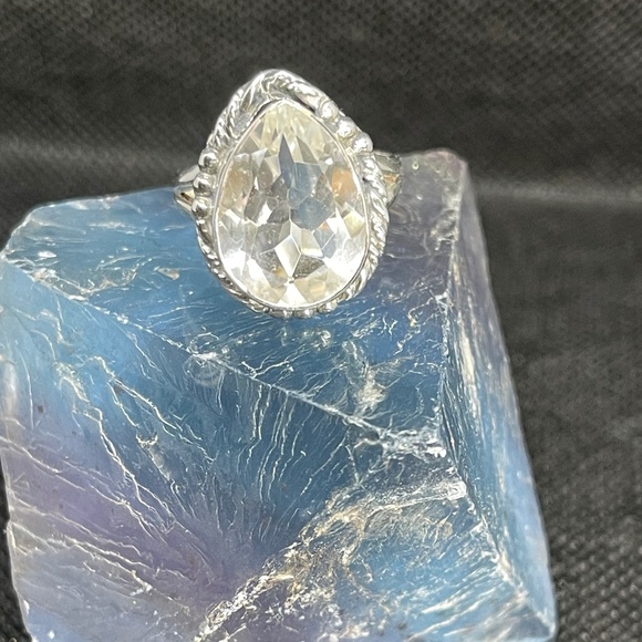 Sterling Silver Clear Quartz Ring - Picture 1 of 7